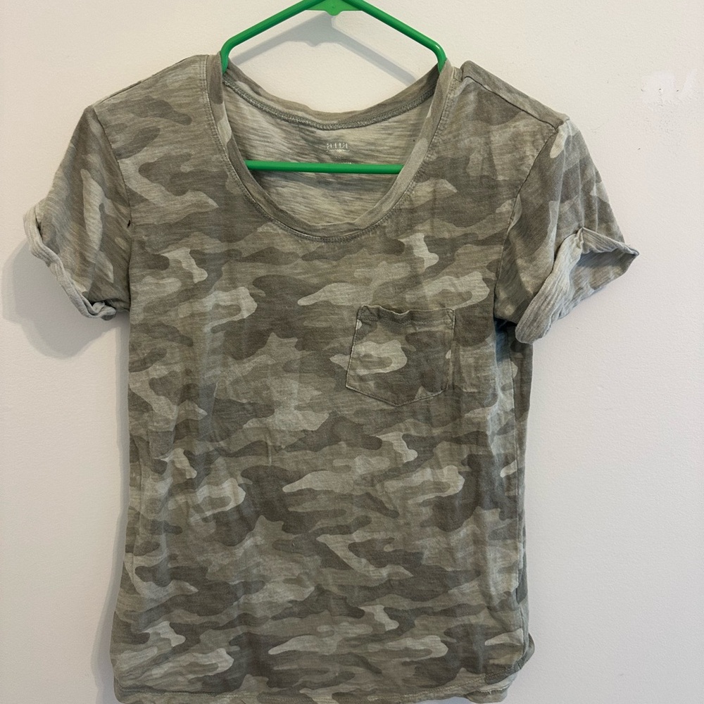 Camouflage Pocket Tee - Olive Camo